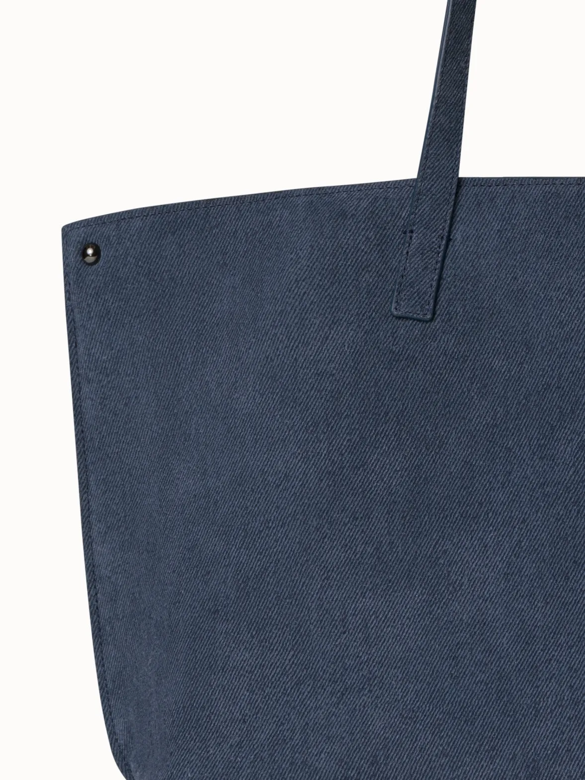 Ai Small Shoulder Tote