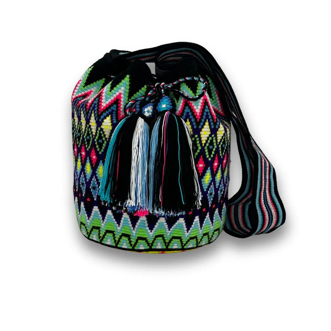 Black Rainbow Crossbody Mochila