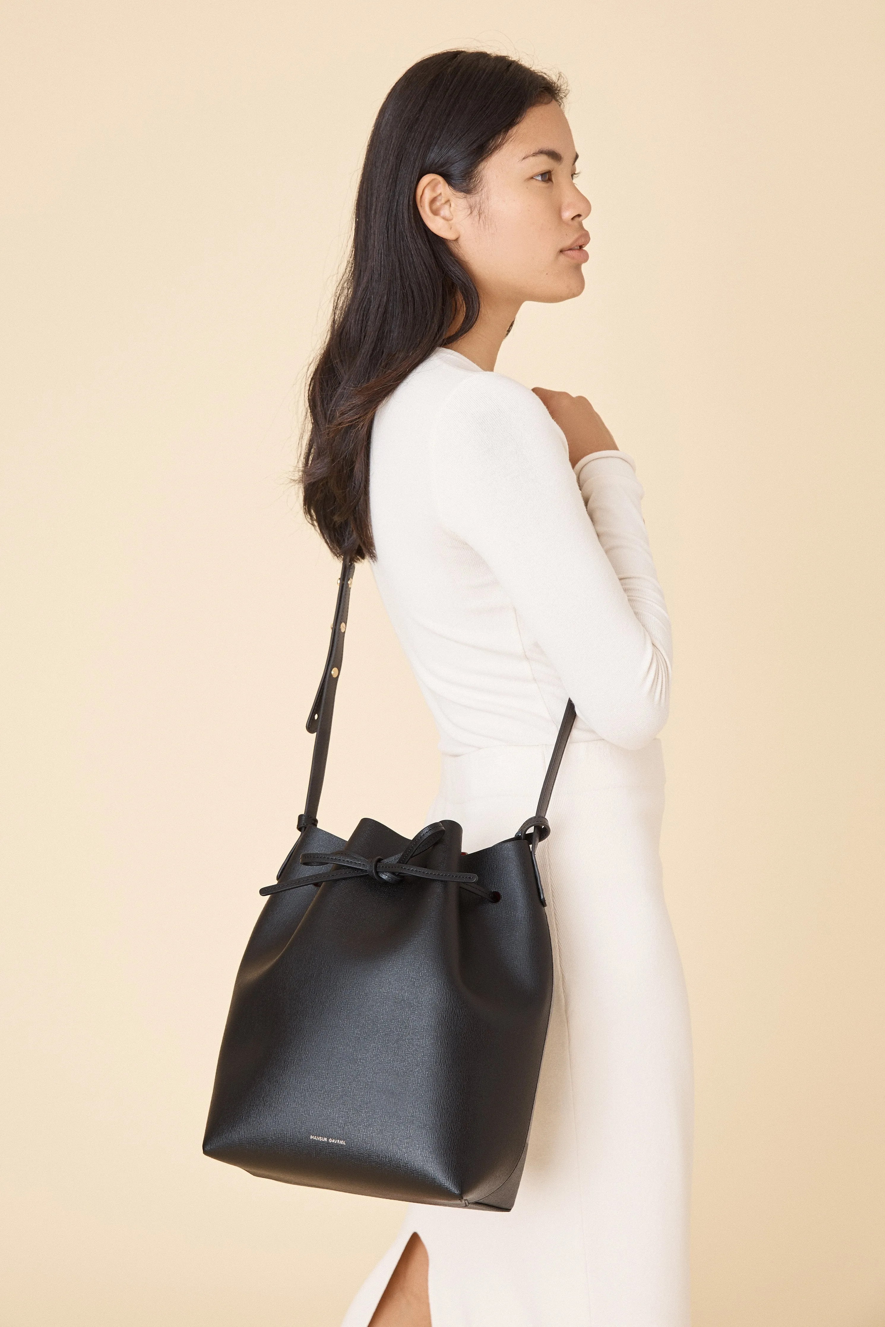 Bucket Bag - Black/Flamma