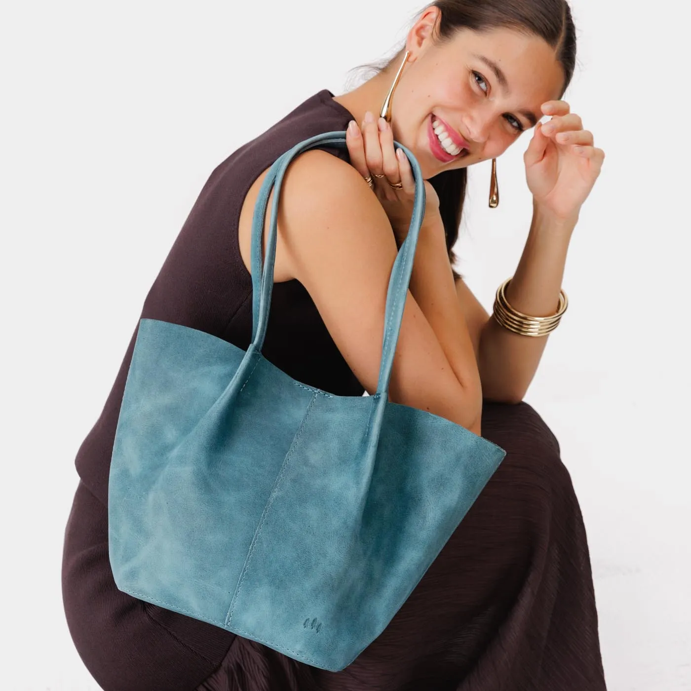 Devan Bucket Tote