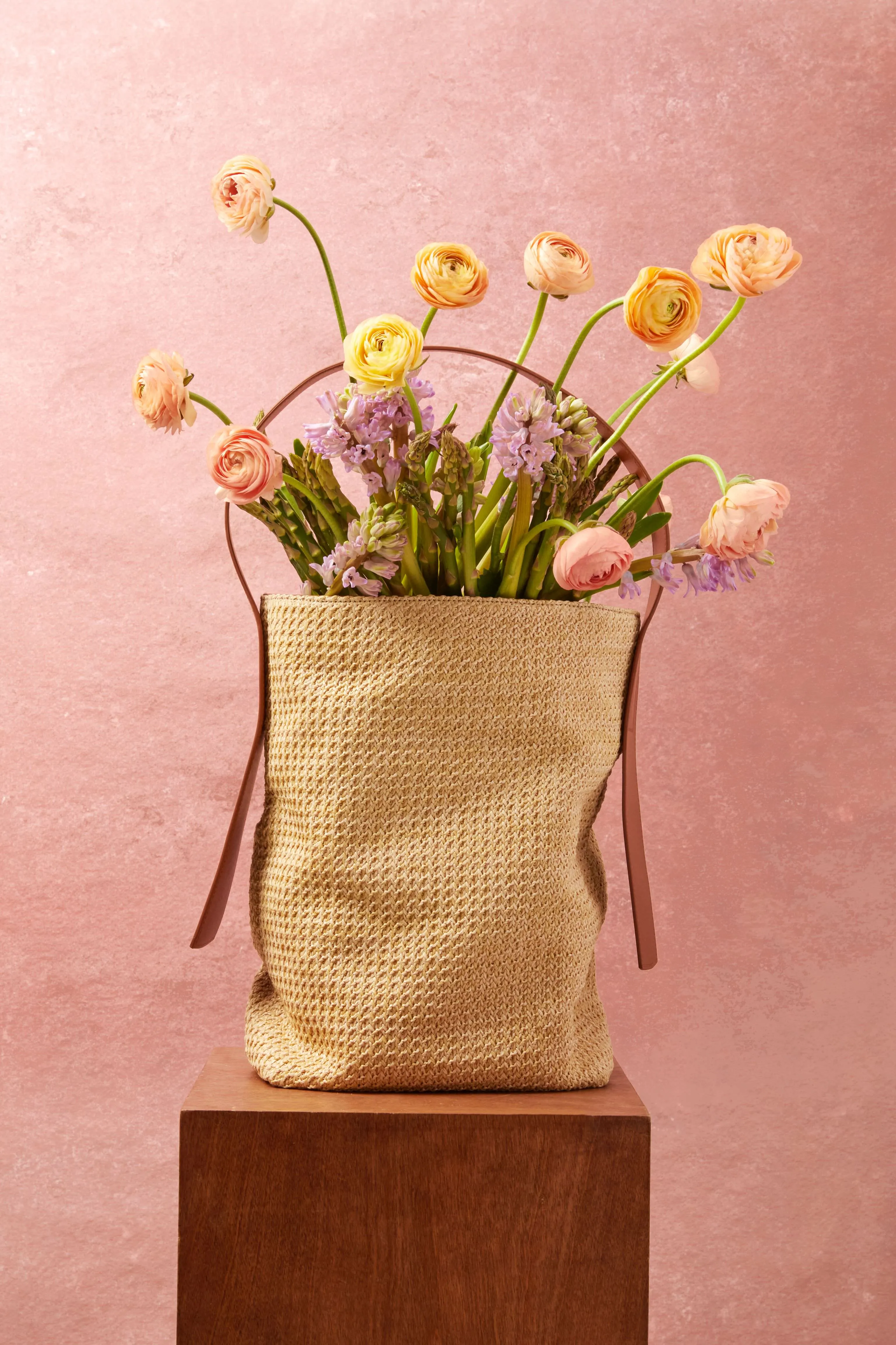 Huntington Raffia Bucket Bag