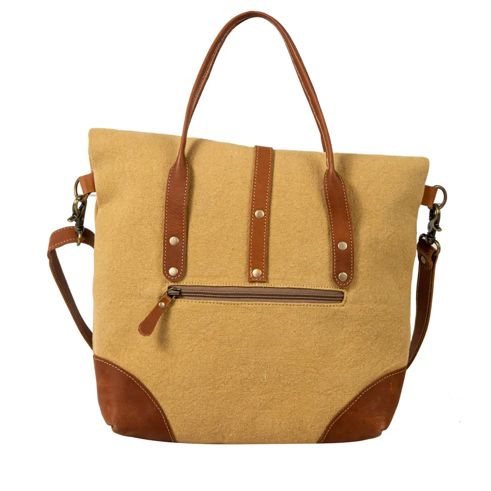 Le Chatelard Shoulder Bag