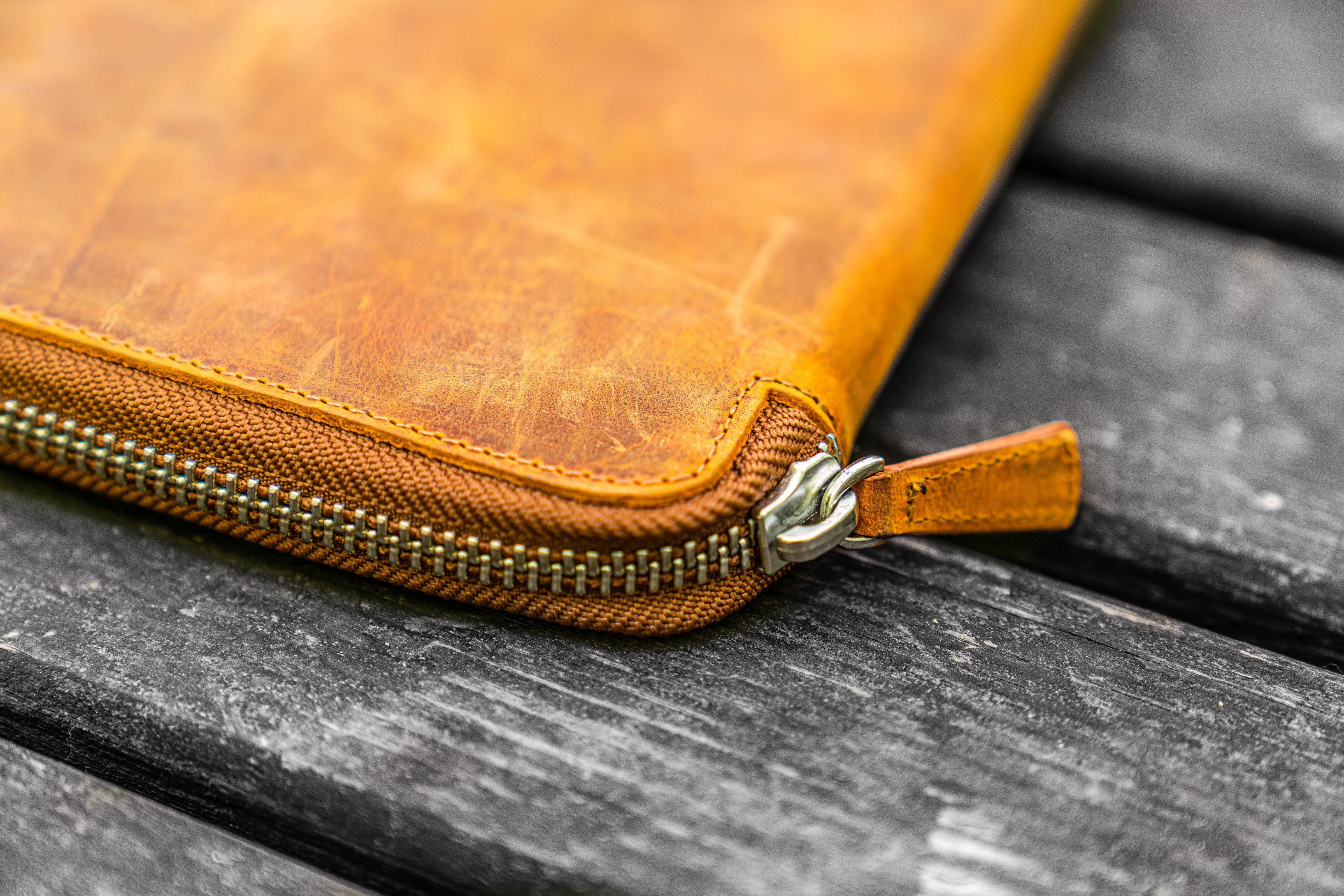 Leather Zippered Rhodia A5 Notebook & iPad Mini Folio - Crazy Horse Brown