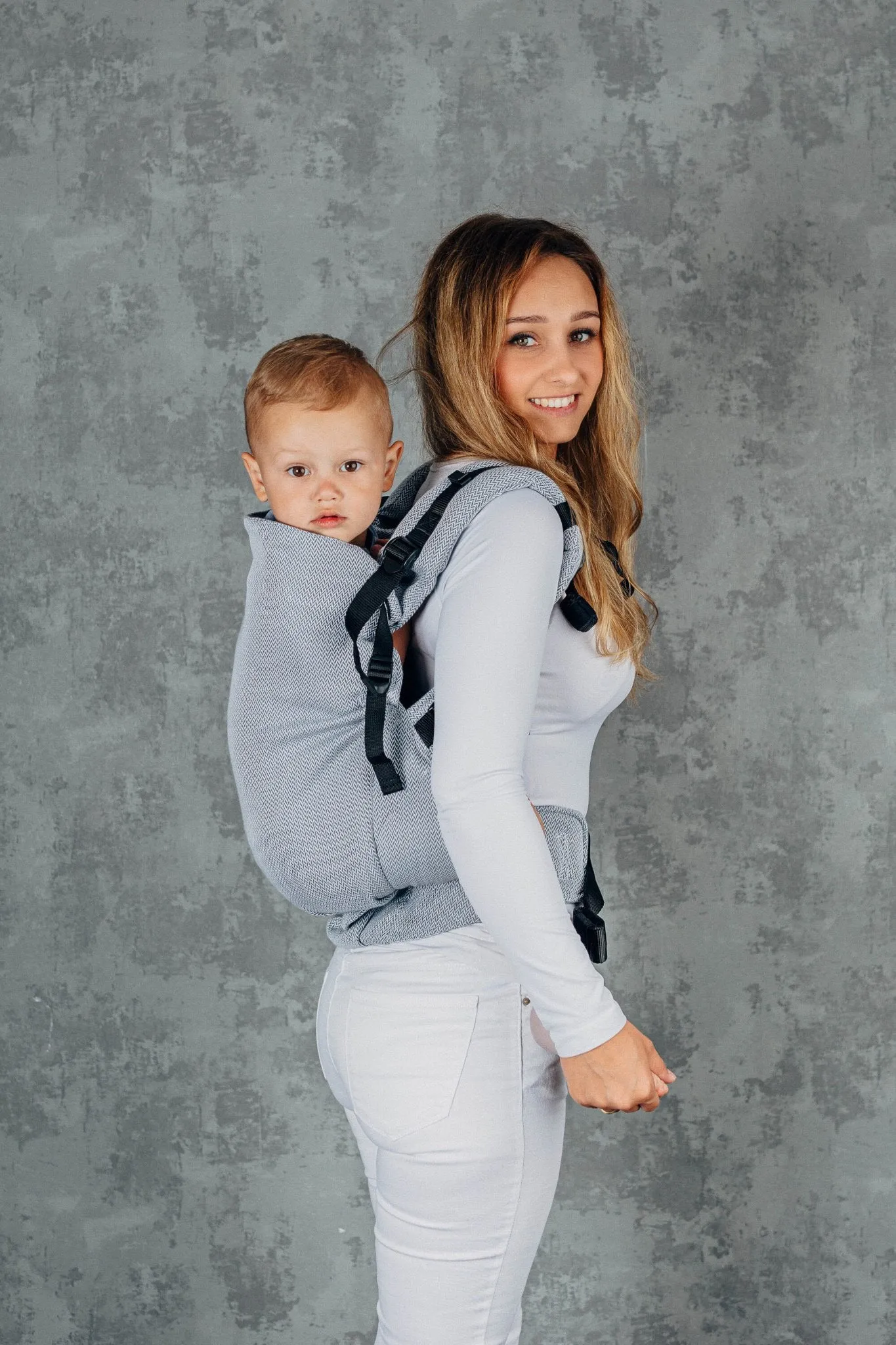 LennyLamb Preschool Carrier Little Herringbone Grey