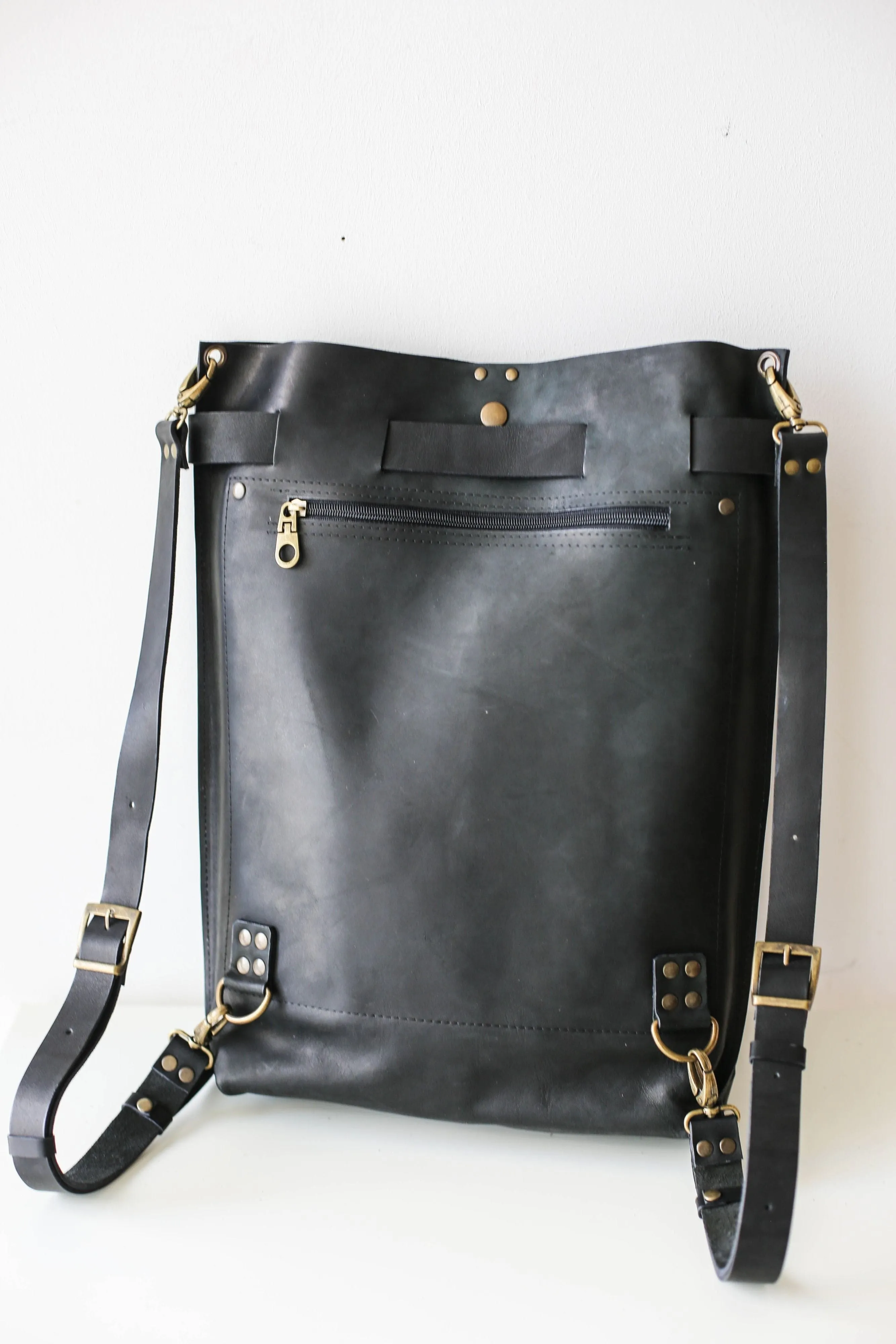 Men's Black Leather Backpack