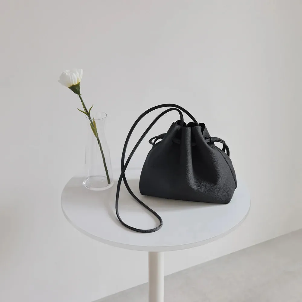 Noa Bucket Bag with Shoulder Strap