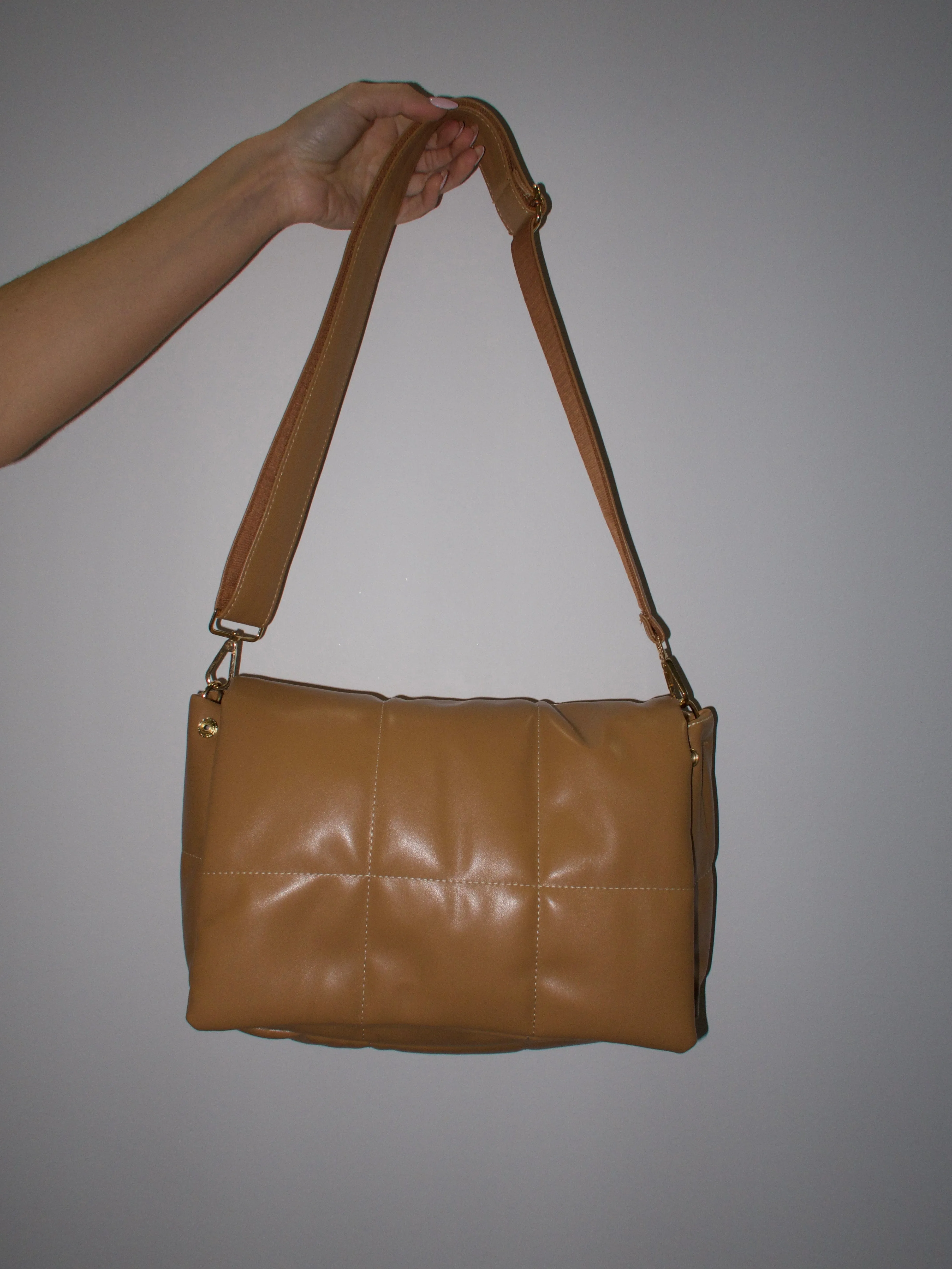 Paddle Shoulder Bag