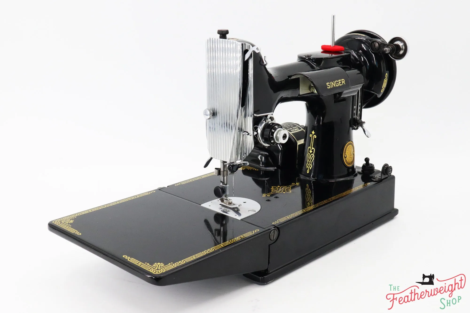 Singer Featherweight 221 Sewing Machine, AK756***