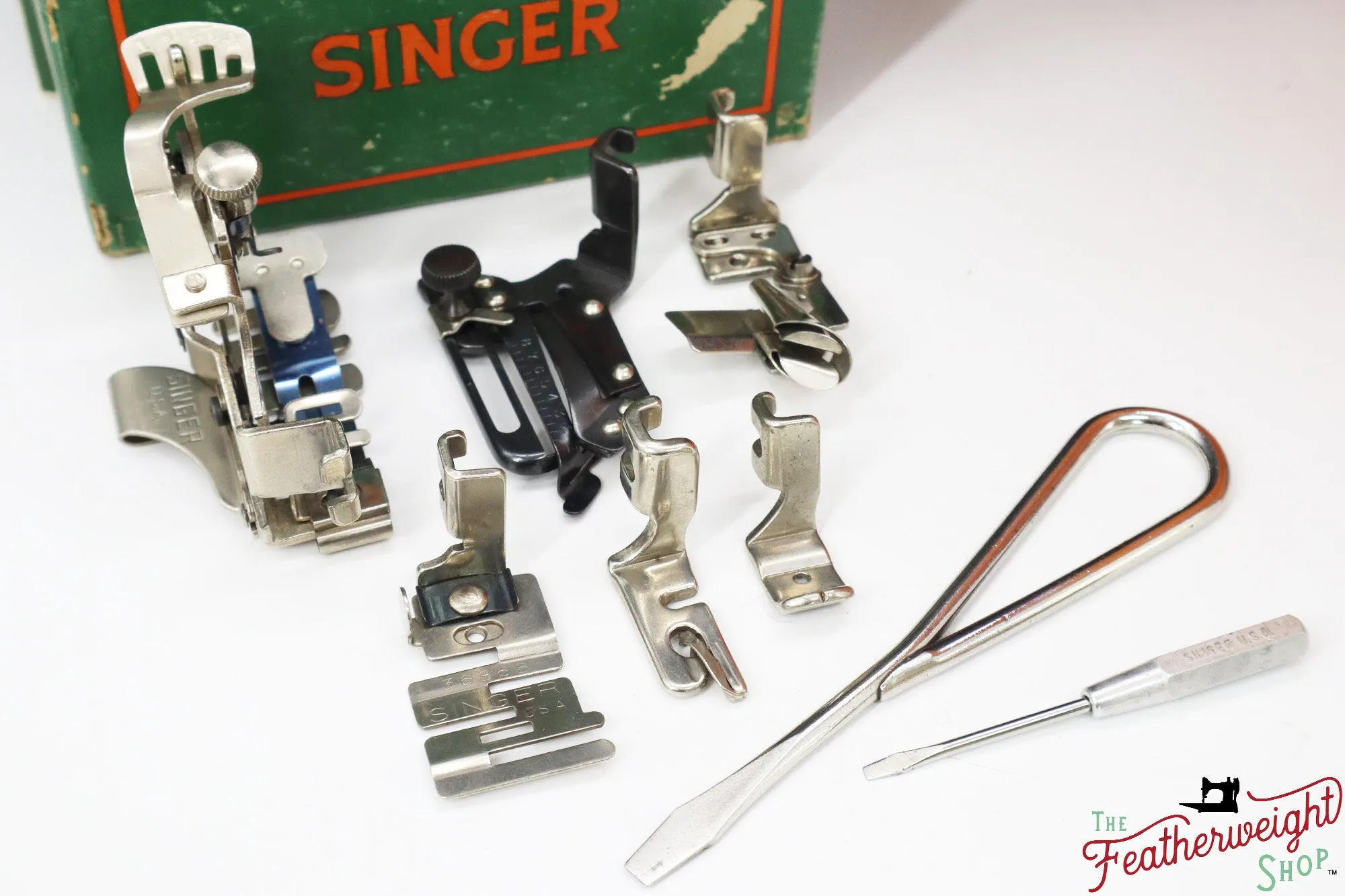 Singer Featherweight 221K Centennial, EF9121** - Fully Restored in Happy Papaya