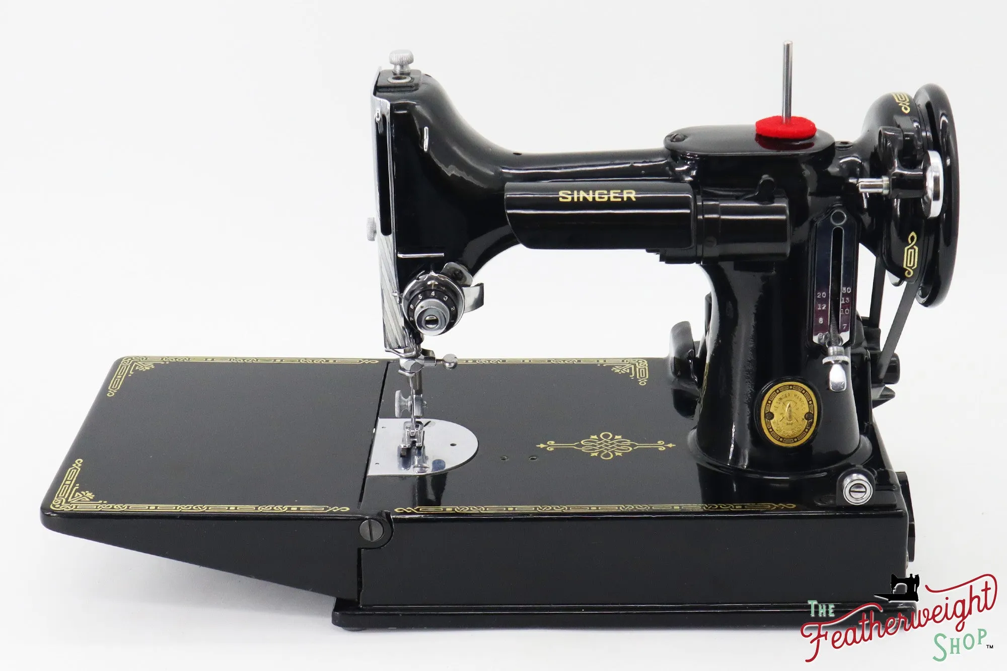 Singer Featherweight 221K Sewing Machine, 1951 - EG442***