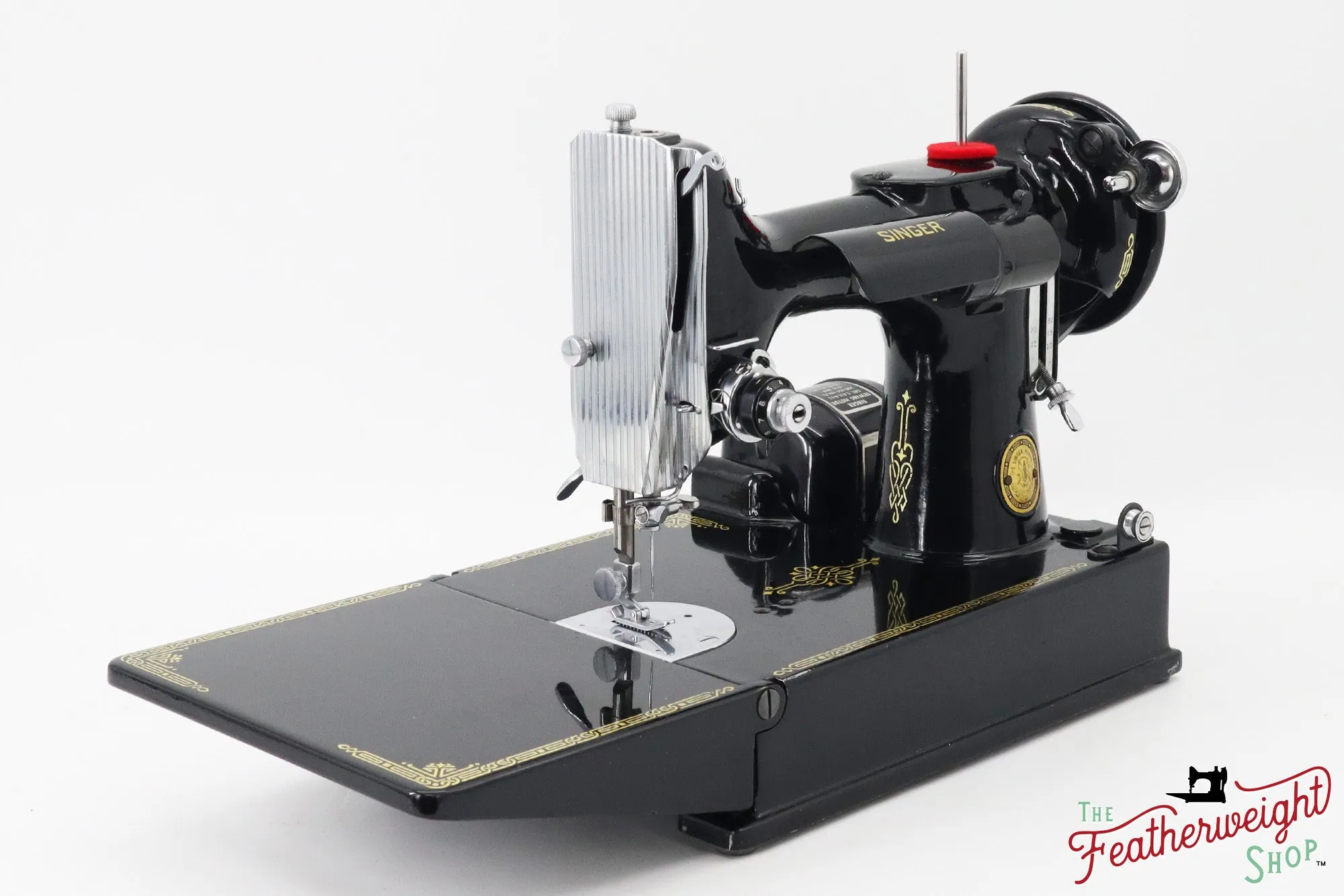 Singer Featherweight 221K Sewing Machine, 1951 - EG442***