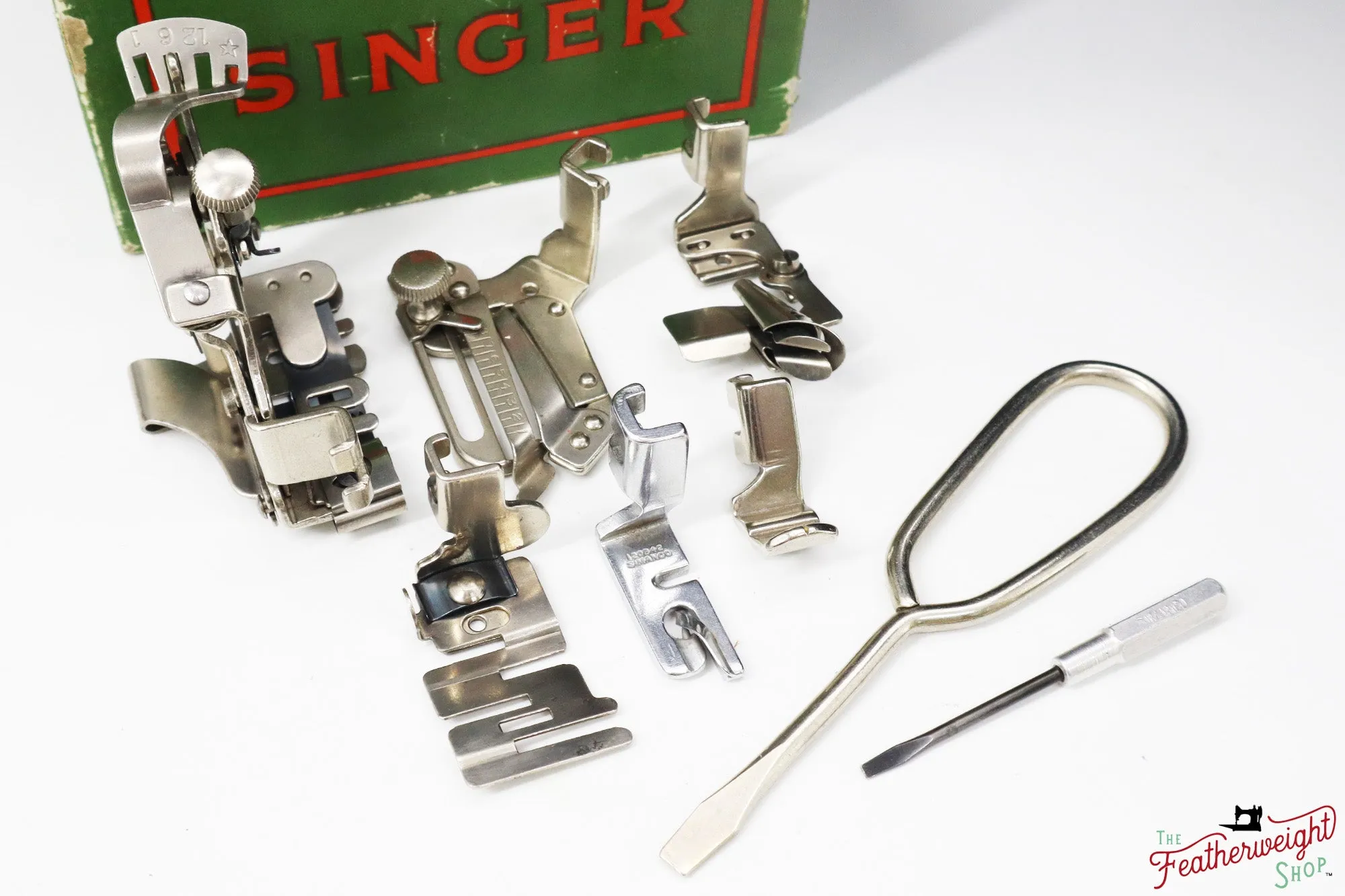 Singer Featherweight 221K Sewing Machine, Centennial: EG3100**