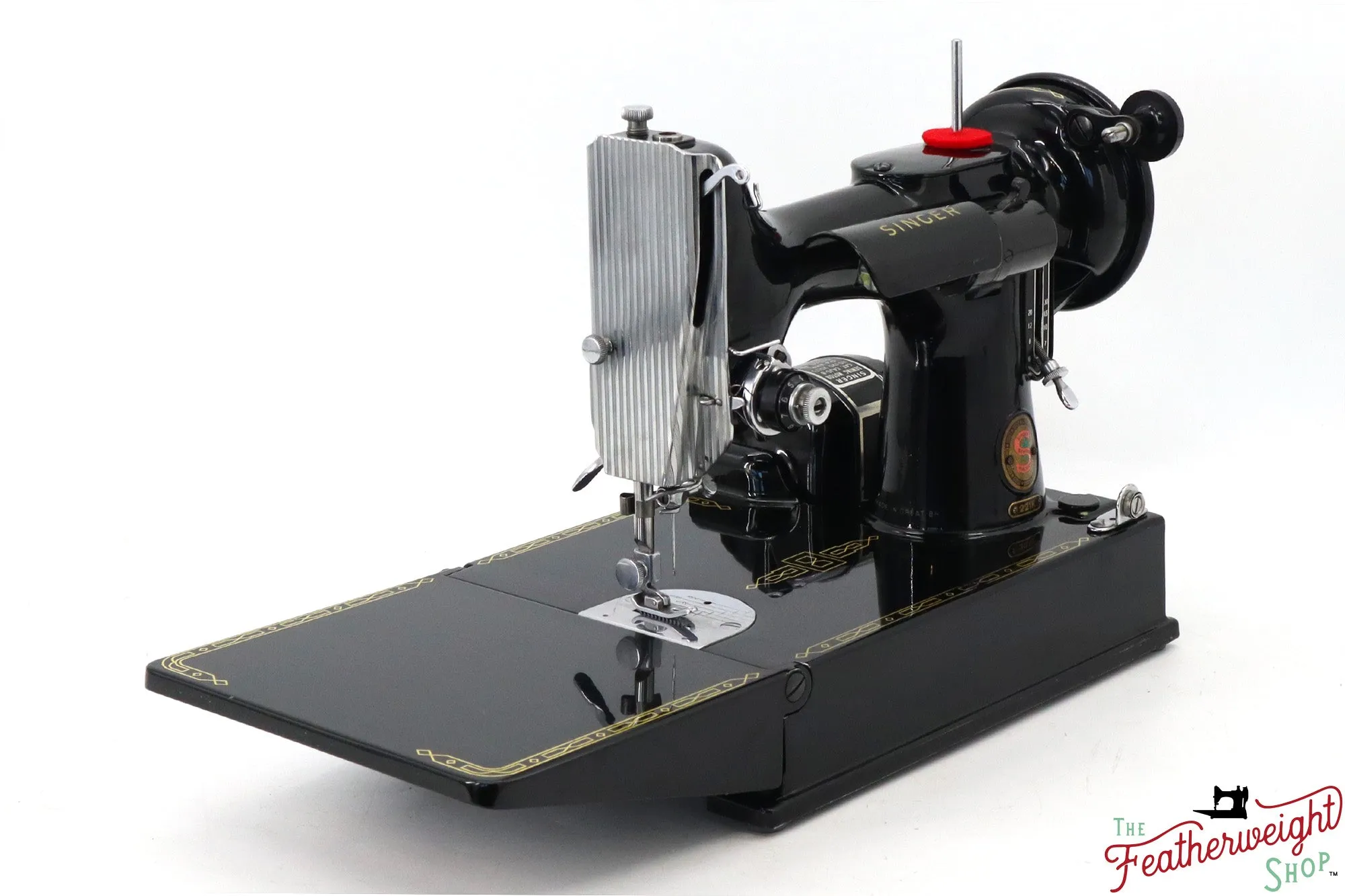 Singer Featherweight 221K Sewing Machine, RED "S" - ES174***