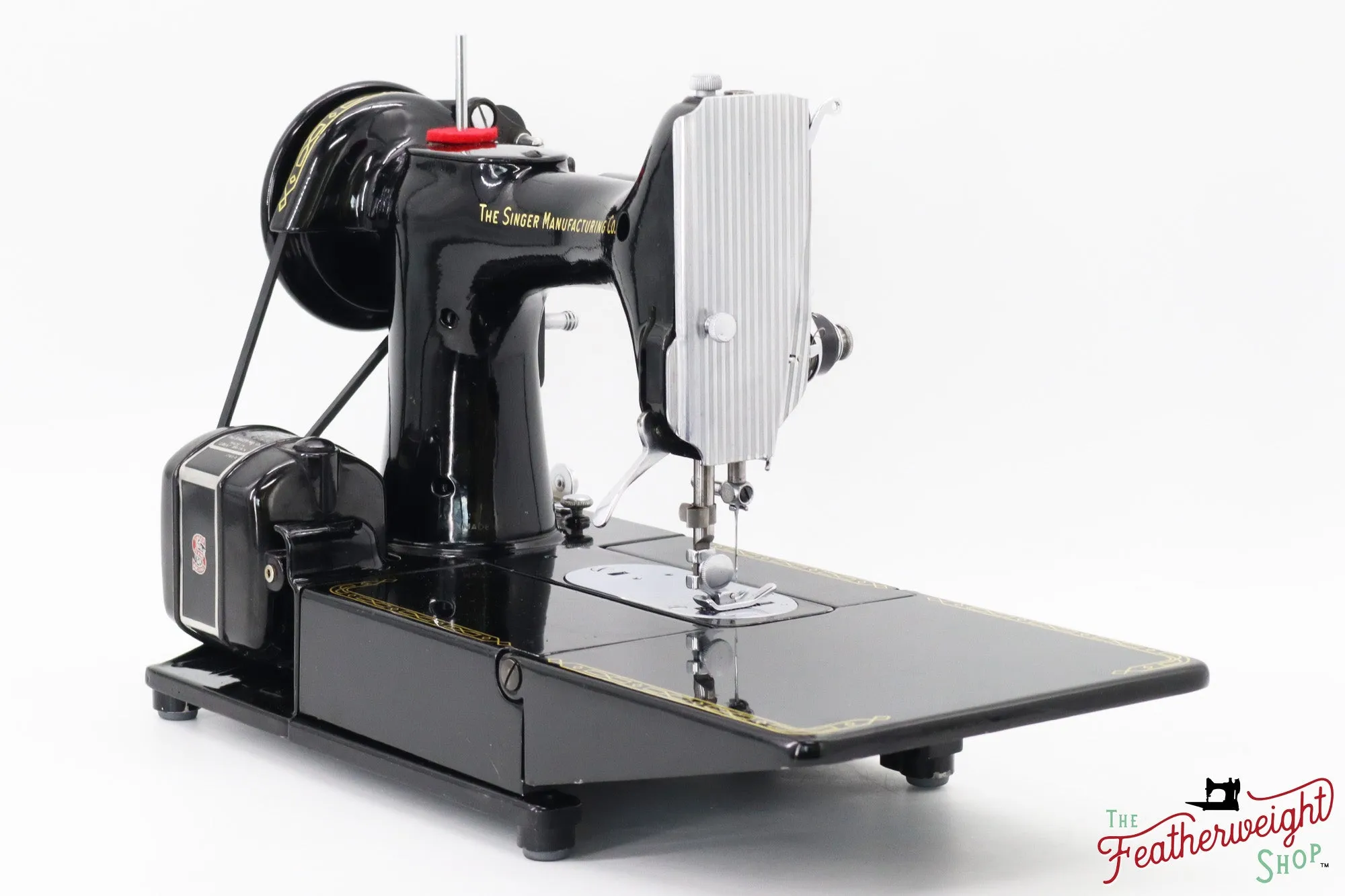 Singer Featherweight 222K Sewing Machine - EM9607** - 1957