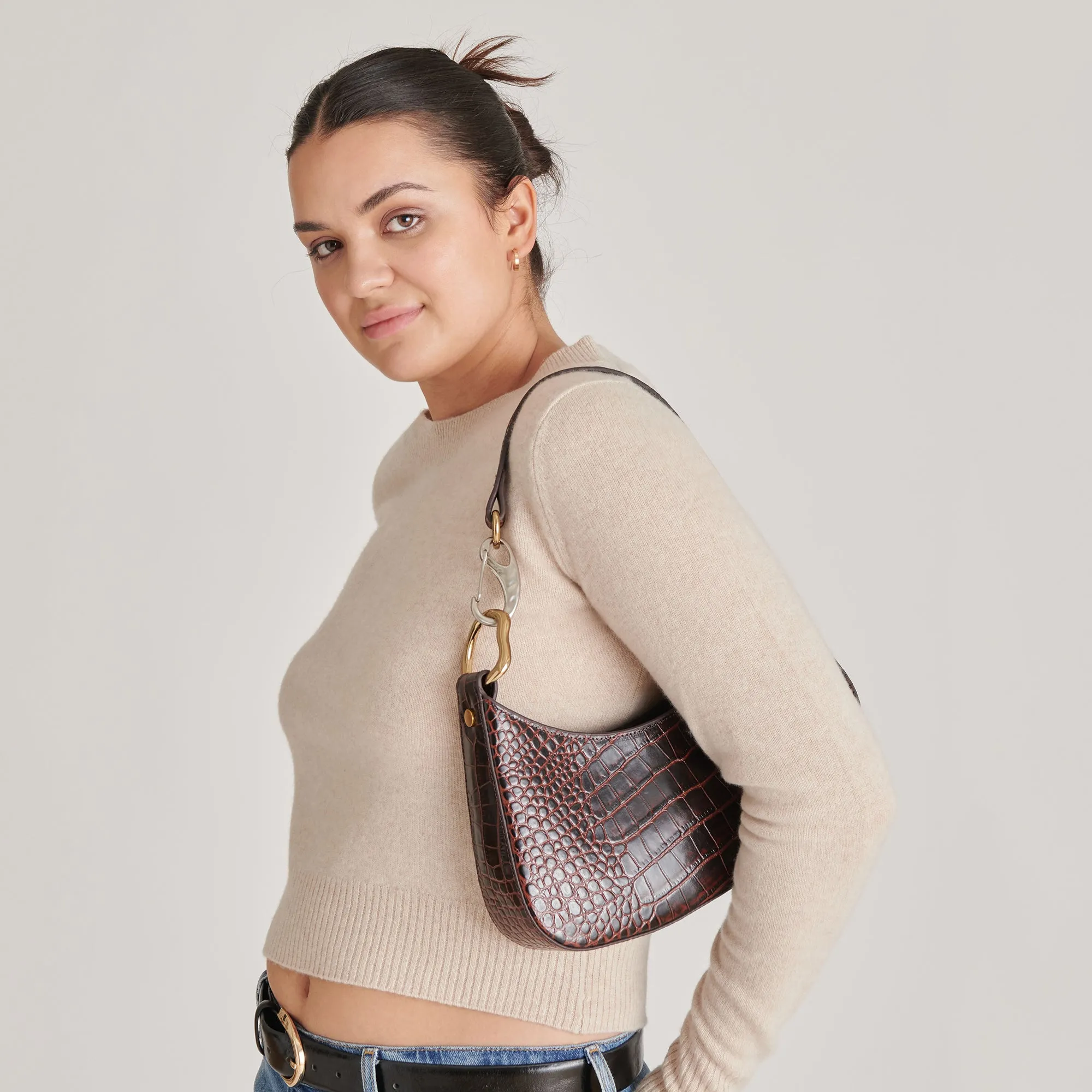 SKYLAR SHOULDER BAG CHOCOLATE CROCO LEATHER