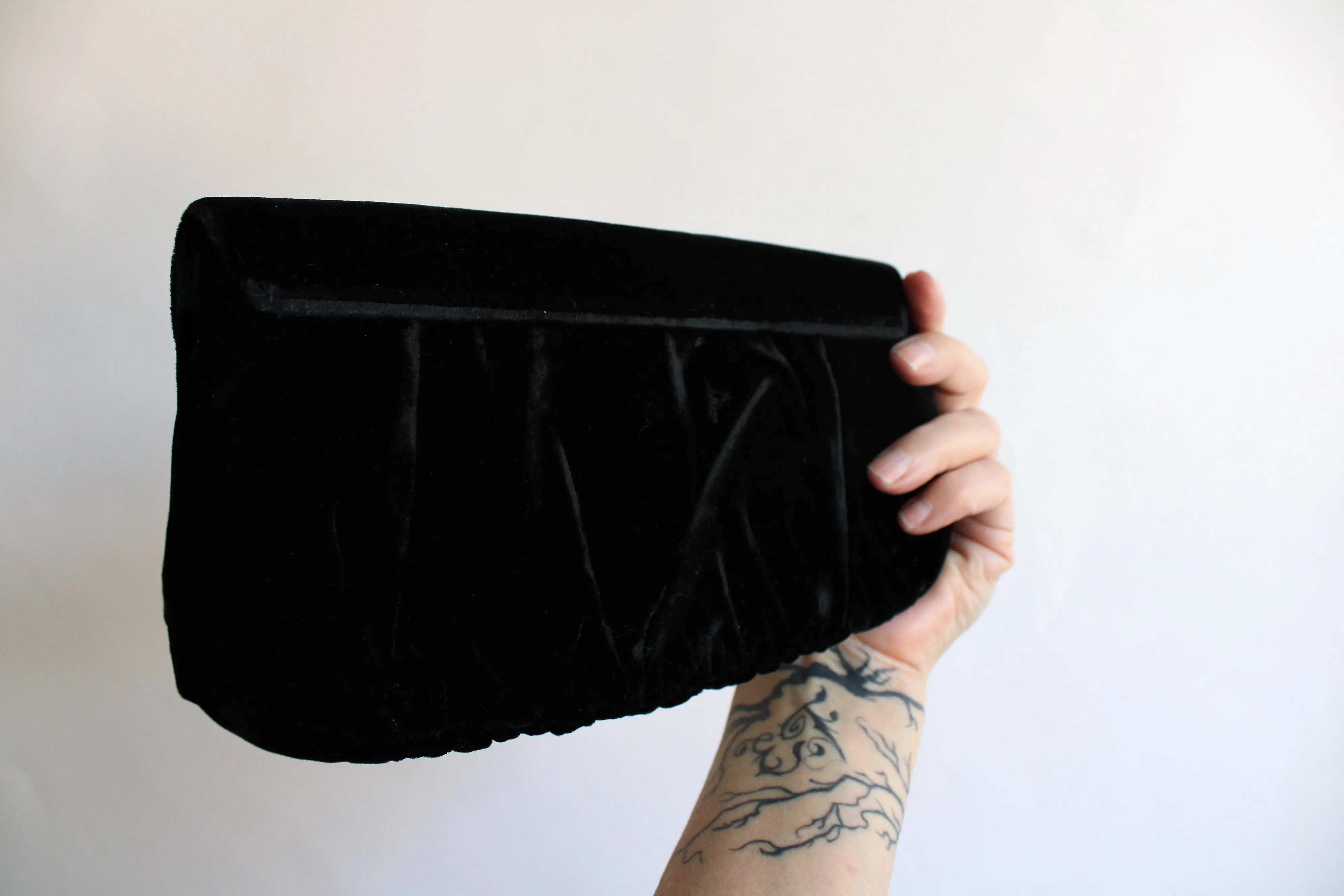 Vintage 1950s Garay Black Velvet Clutch With Rhinestone Clasp