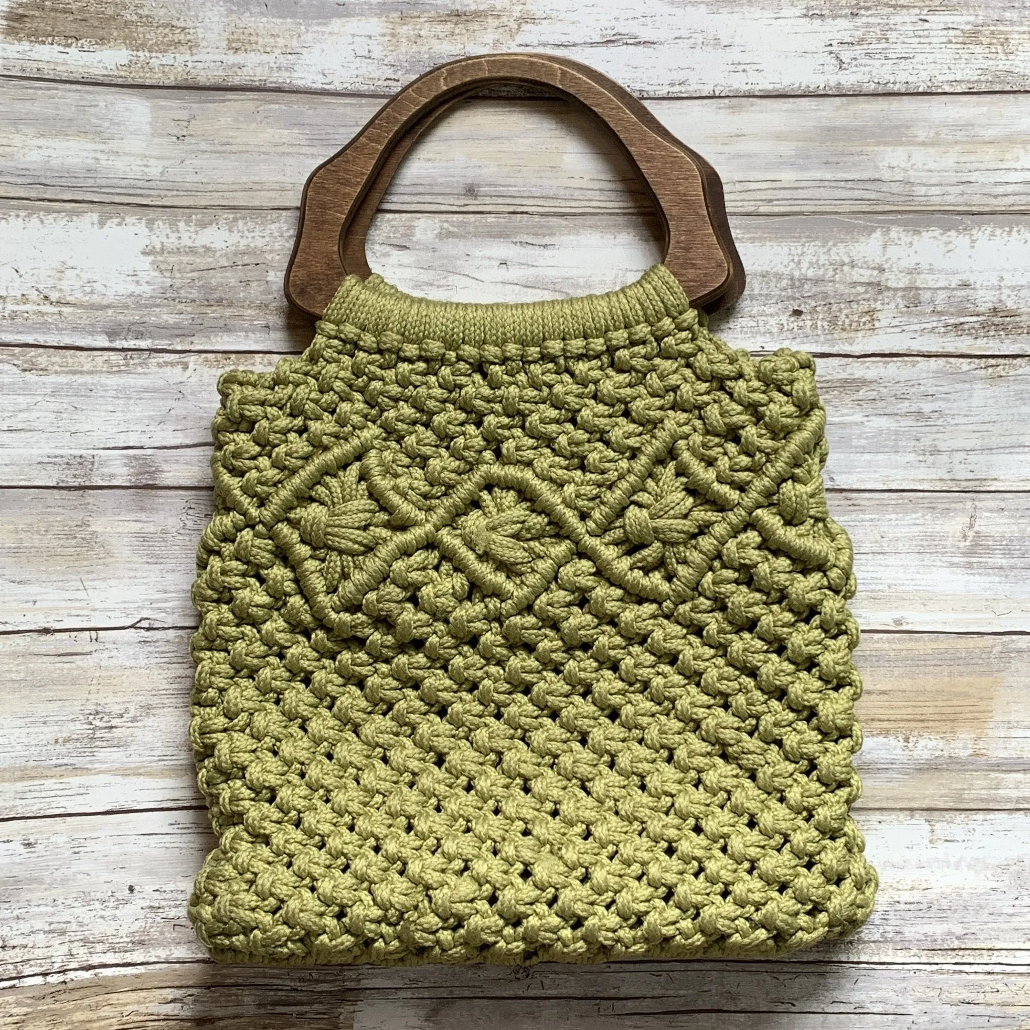 Vintage Olive Green Macrame Bag with Wooden Handles. Perfect Summer Purse.